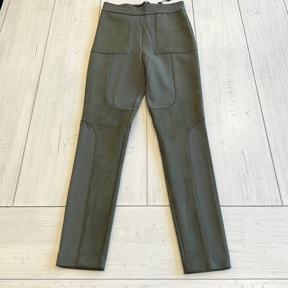 BCBGMaxAzria Pants - BCBGMaxAzria Velvet Green Leggings NWT XS